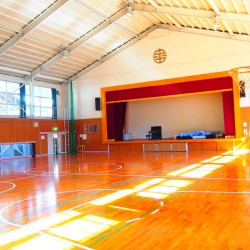 平山体育館